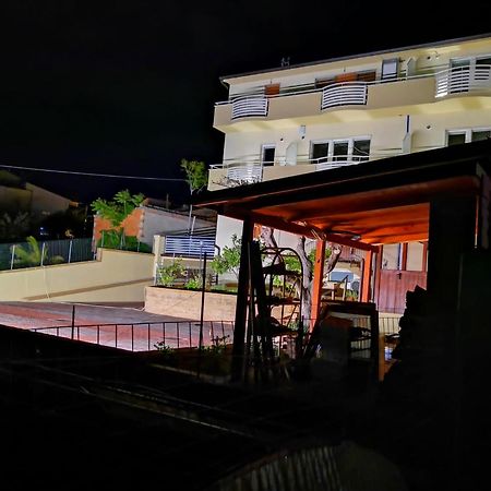 Dimora Effe - Eco B&B แตร์โมลิ ภายนอก รูปภาพ