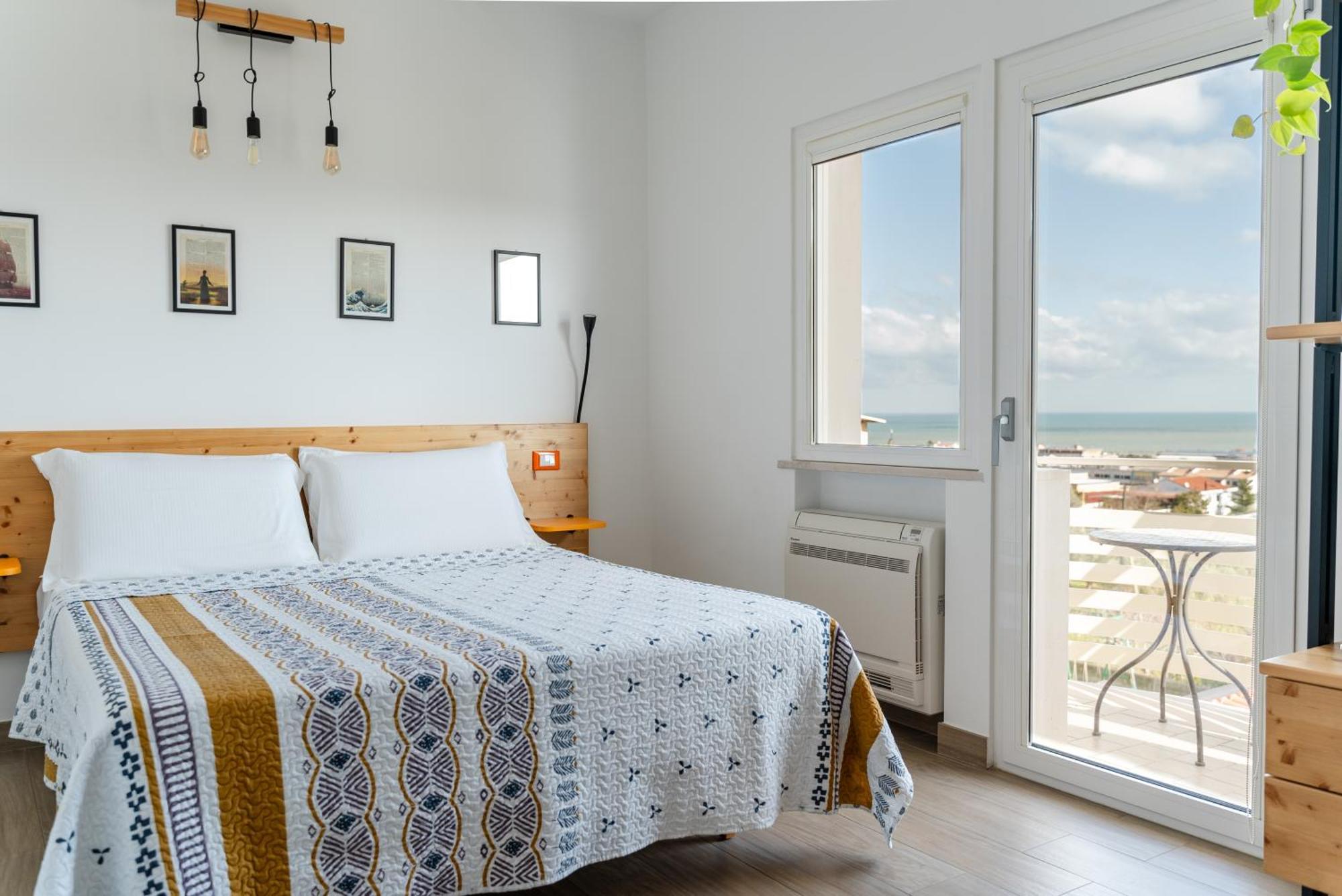 Dimora Effe - Eco B&B แตร์โมลิ ภายนอก รูปภาพ